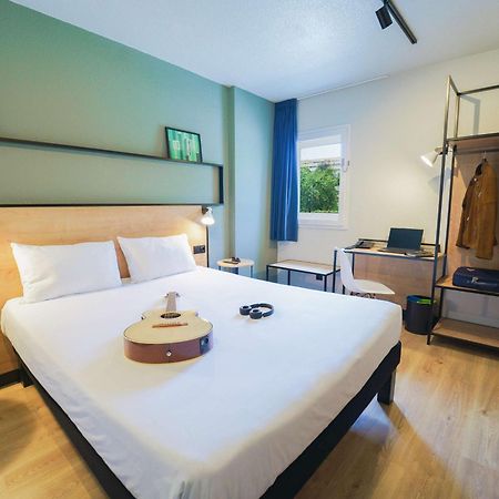 Hotel Ibis Γκιμαράες Εξωτερικό φωτογραφία