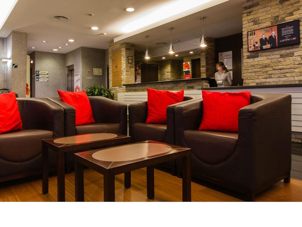 Hotel Ibis Γκιμαράες Εξωτερικό φωτογραφία