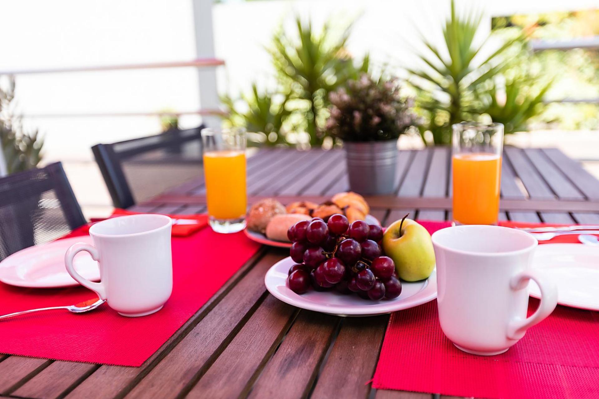 Hotel Ibis Γκιμαράες Εξωτερικό φωτογραφία