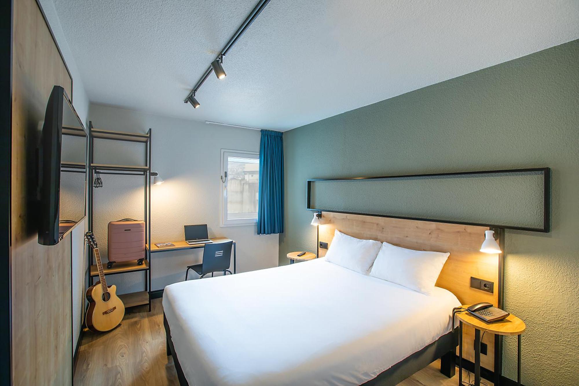 Hotel Ibis Γκιμαράες Εξωτερικό φωτογραφία