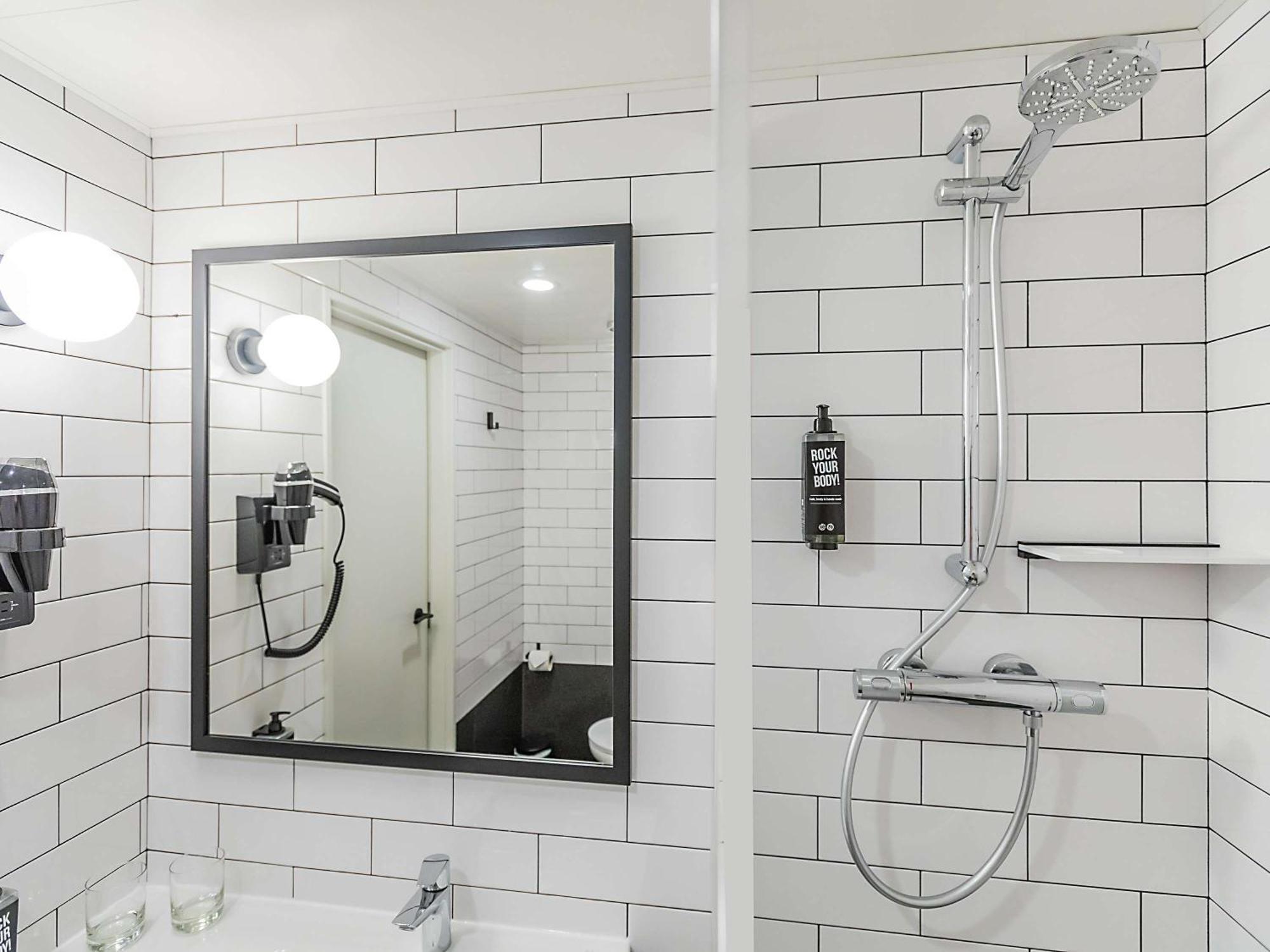 Hotel Ibis Γκιμαράες Εξωτερικό φωτογραφία