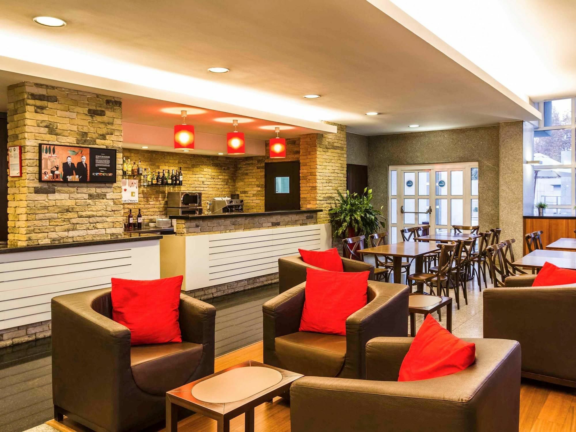 Hotel Ibis Γκιμαράες Εξωτερικό φωτογραφία